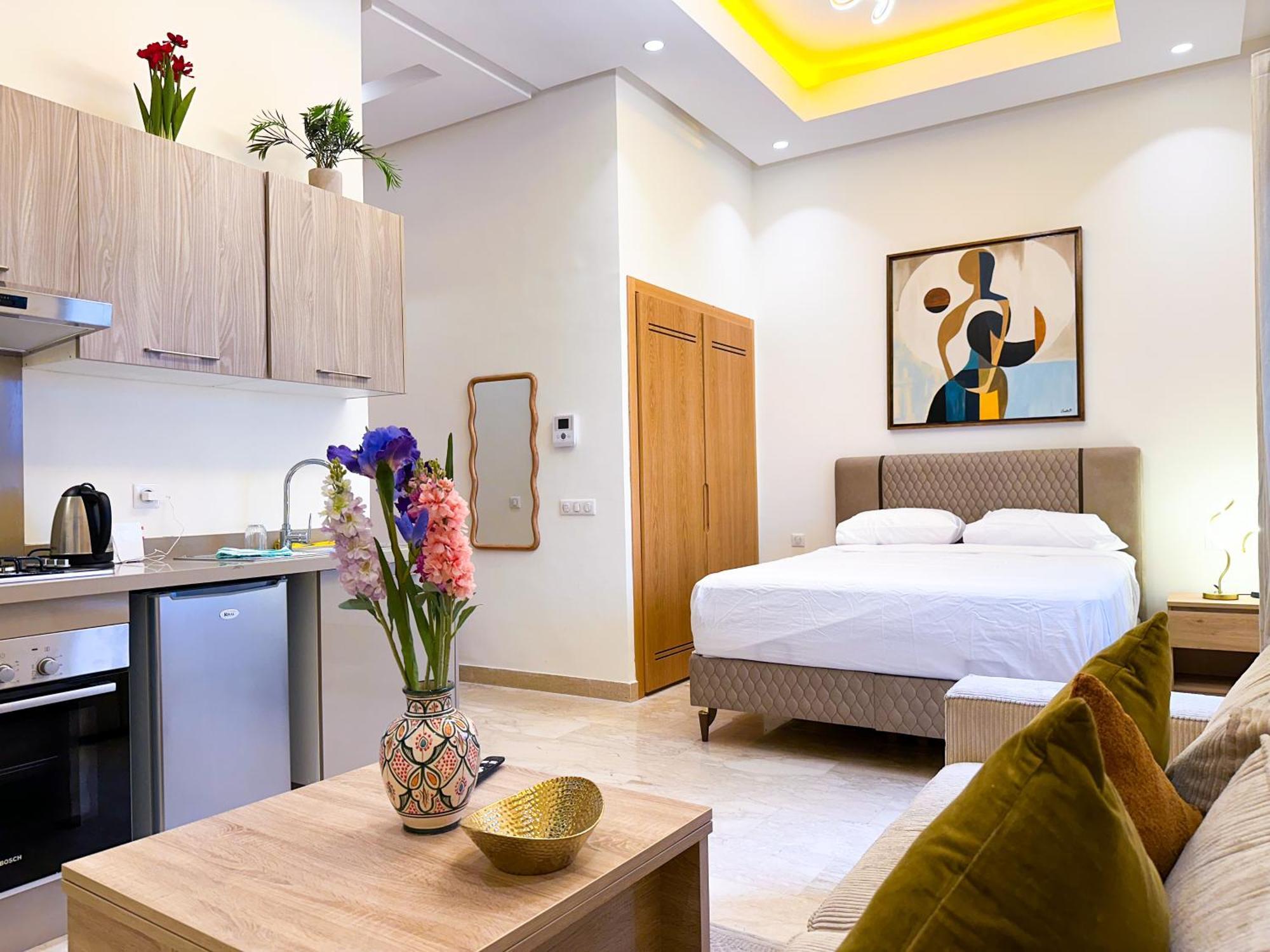 Cozy - Centric Flat & Proximity To Cornich
