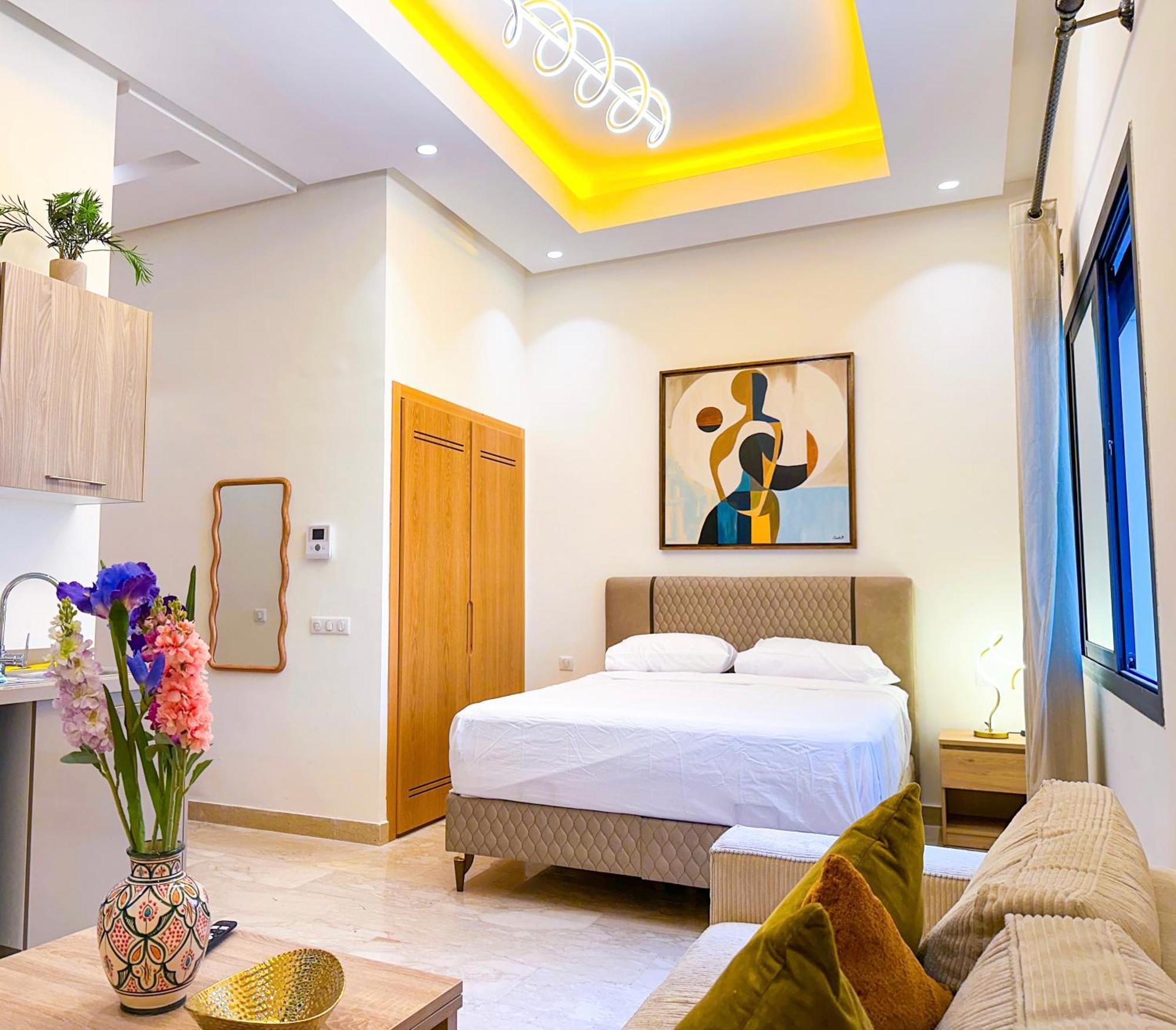 Apartment Cozy - Centric Flat & Proximity To Cornich