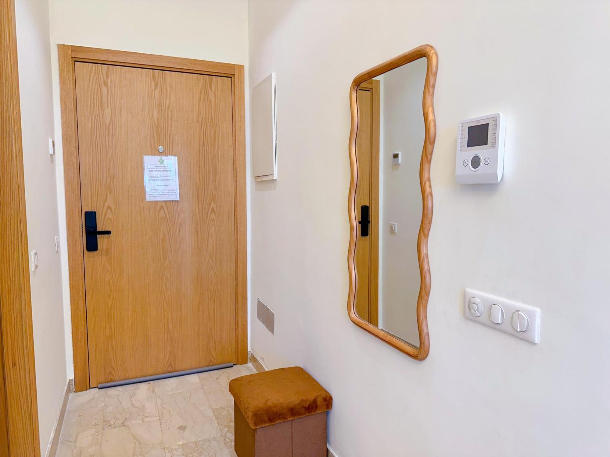 Cozy - Centric Flat & Proximity To Cornich *